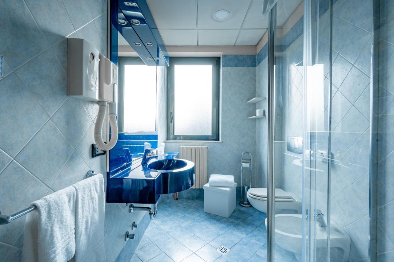 Hotel Parisi Nichelino Ngoại thất bức ảnh
