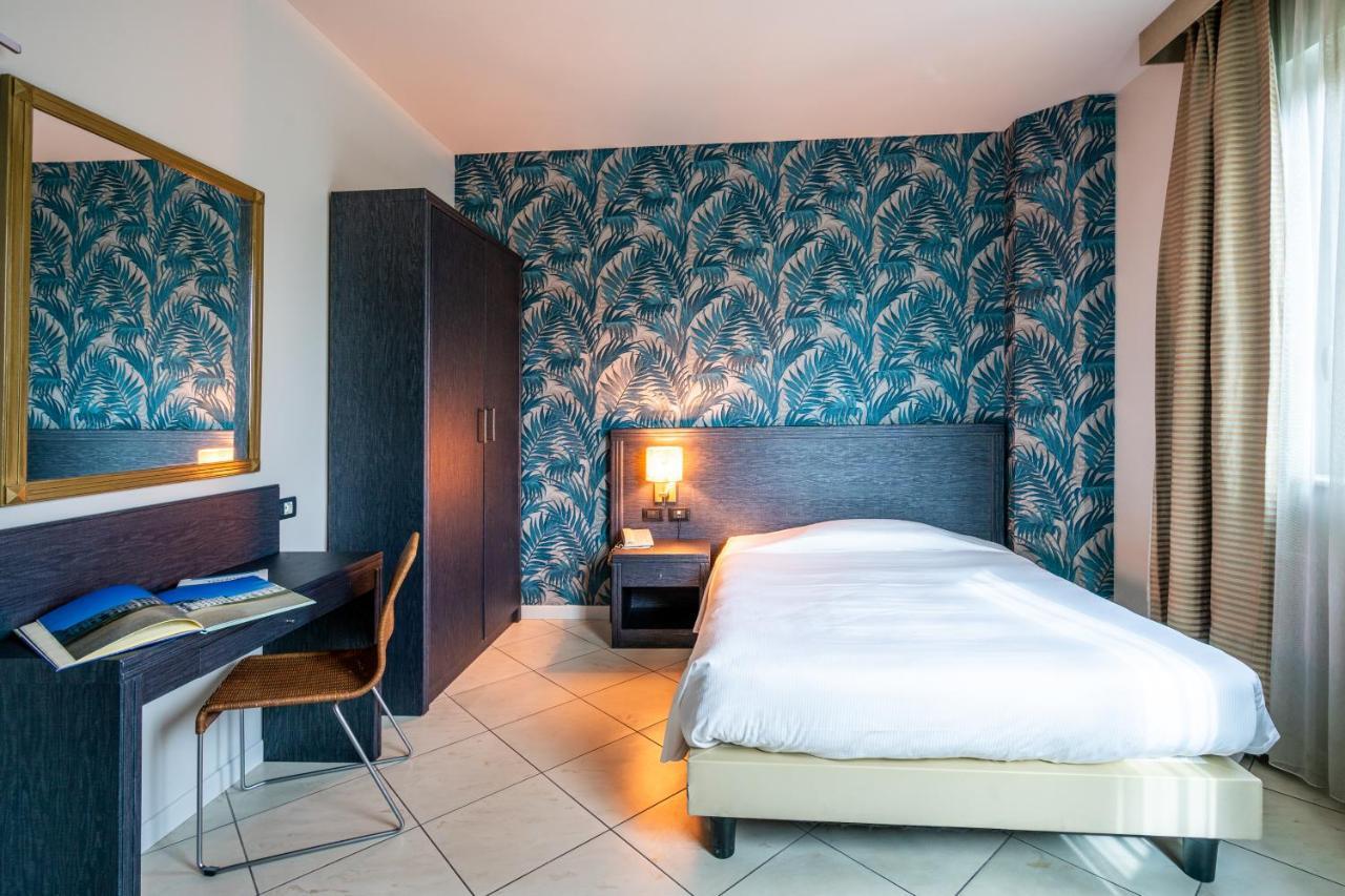 Hotel Parisi Nichelino Ngoại thất bức ảnh