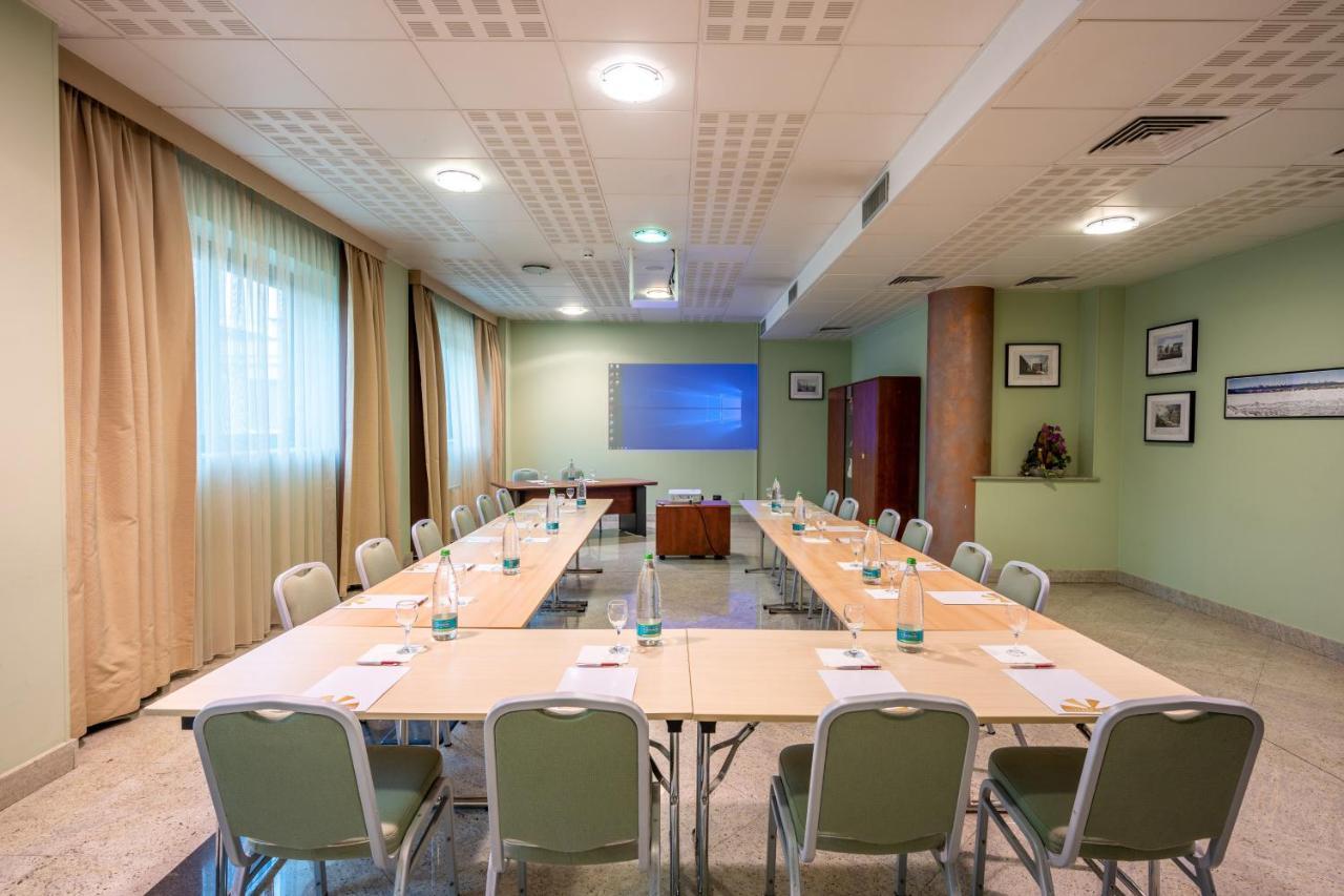 Hotel Parisi Nichelino Ngoại thất bức ảnh